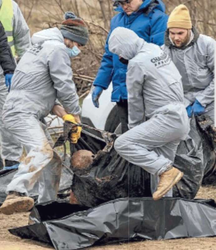 UCRAINA - I CADAVERI RINVENUTI A MARIUPOL