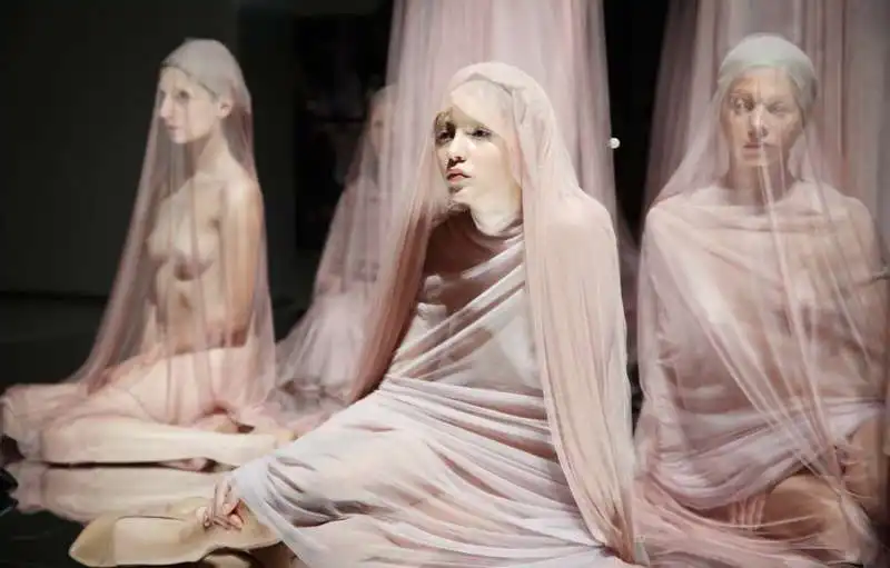 vanessa beecroft 4