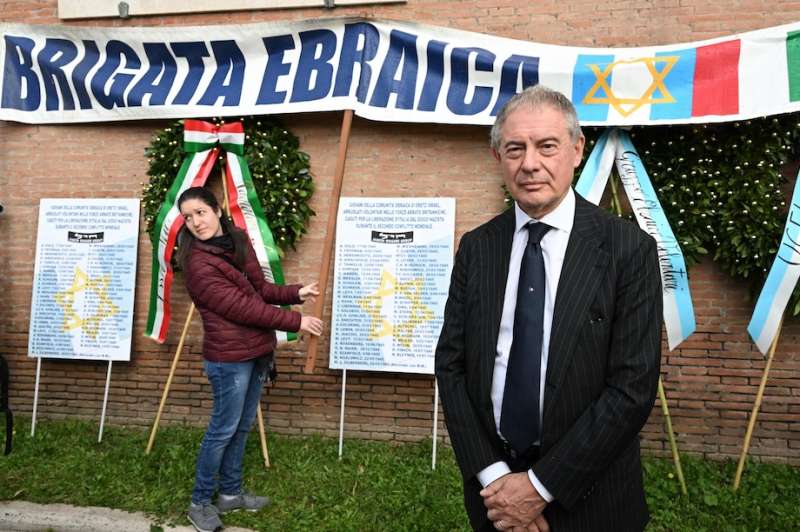 adolfo urso alla manifestazione della brigata ebraica 25 aprile 2023