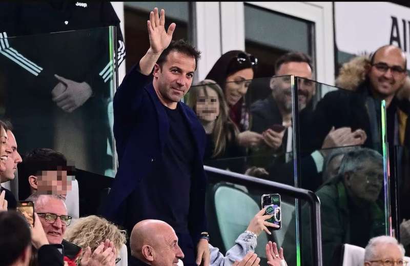 ALEX DEL PIERO ALL ALLIANZ STADIUM