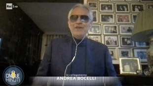 andrea bocelli ospite di cinque minuti