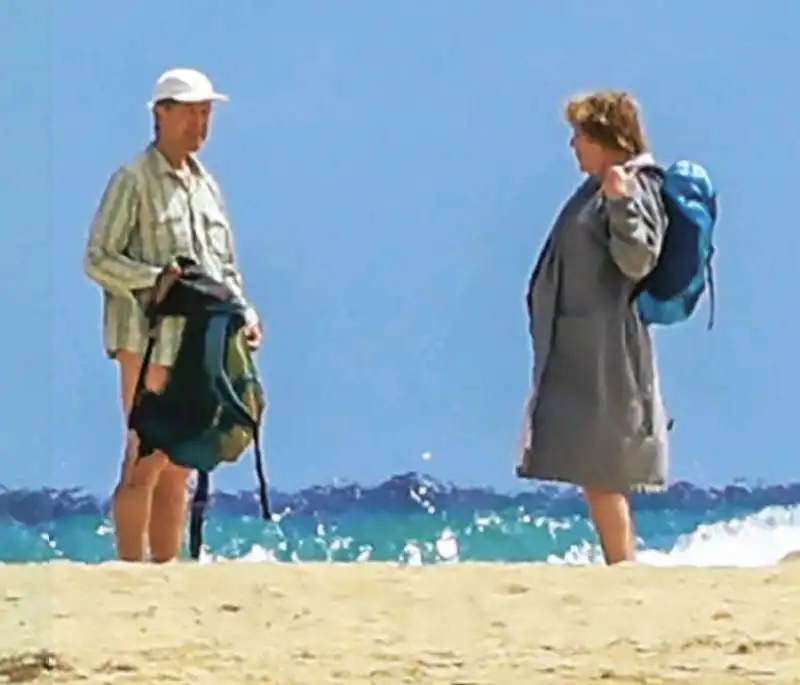 angela merkel in vacanza a fuerteventura con il marito joachim sauer 4   foto chi