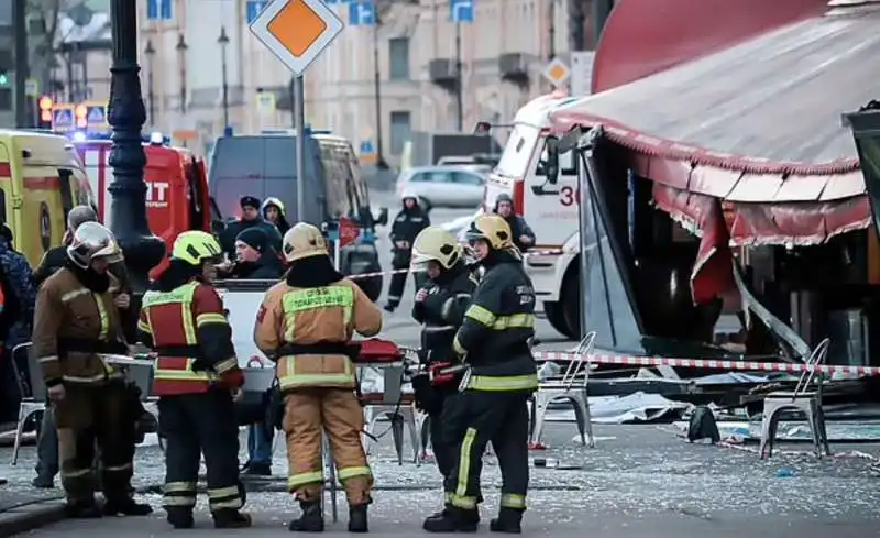 attentato a san pietroburgo 
