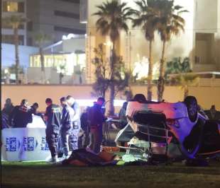 auto sulla folla a tel aviv 2