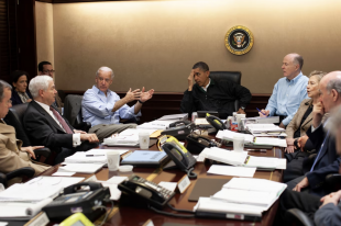 barack obama joe biden il giorno dell'uccisione di osama bin laden 2