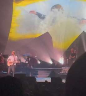 concerto ed sheeran al kings theatre foto mike yung 2