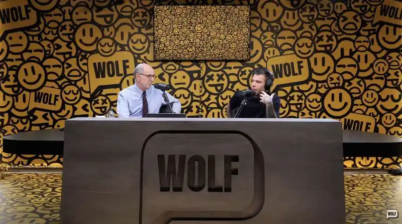 corrado passera ospite di fedez al podcast wolf    6