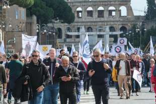 corteo degli esodati del superbonus a roma 3