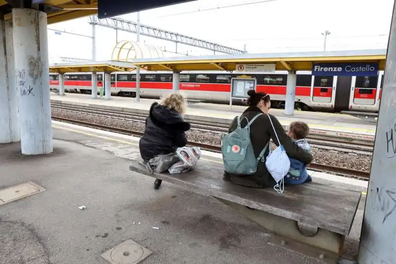 deragliamento vagone merci a firenze   8