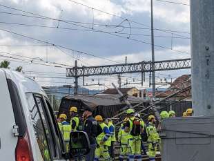 deragliamento vagone merci a firenze castello