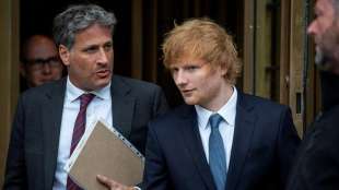 ED SHEERAN IN TRIBUNALE A NEW YORK