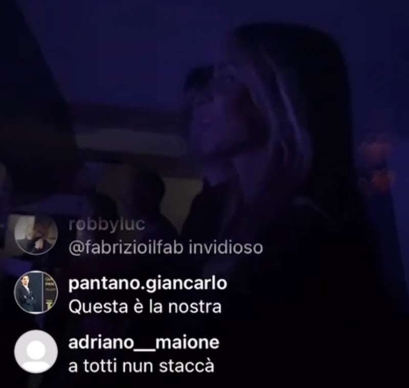 francesco totti noemi bocchi al concerto di eros ramazotti 5