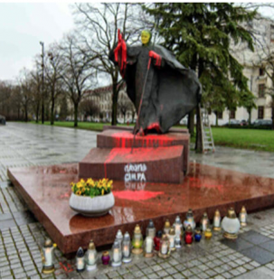 giovanni paolo II monumento a lodz