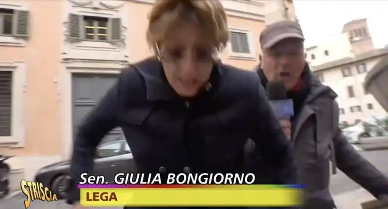 giulia bongiorno canta bella ciao con enrico lucci