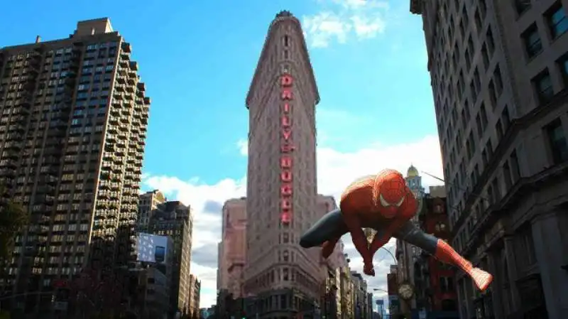 il flatiron in spider man  1 