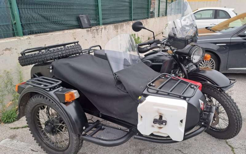 il sidecar rubato a bari agli sposini americani 2