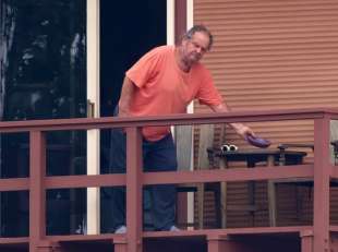 jack nicholson sul balcone della sua villa di los angeles 7