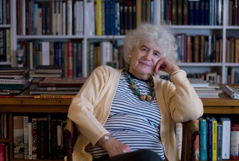 jan morris 7