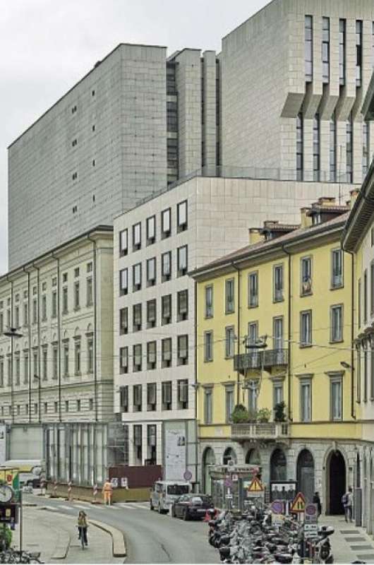 lavori in via verdi per la nuova torre della scala di mario botta