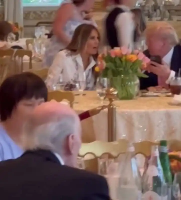 MELANIA E DONALD TRUMP AL PRANZO DI PASQUA A MAR-A-LAGO    