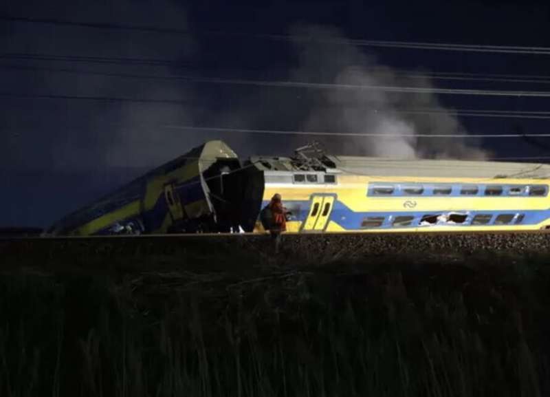 olanda incidente ferroviario a voorschoten 2