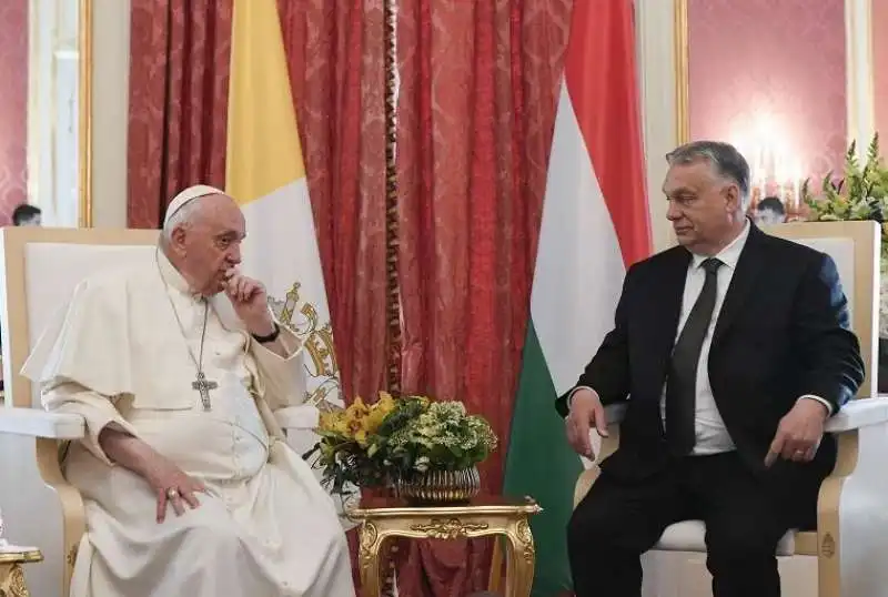 papa francesco viktor orban