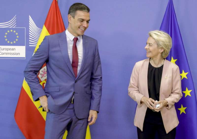 pedro sanchez e ursula von der leyen