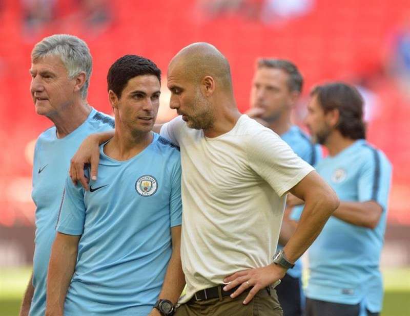 PEP GUARDIOLA MIKEL ARTETA