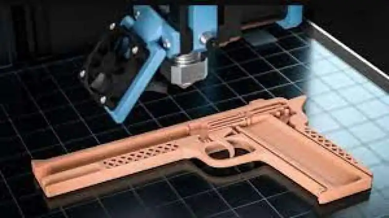 PISTOLA PRODOTTA CON STAMPANTE 3D