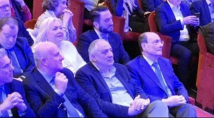 renato schifani e Giancarlo cancelleri alla convention di Forza Italia a Palermo