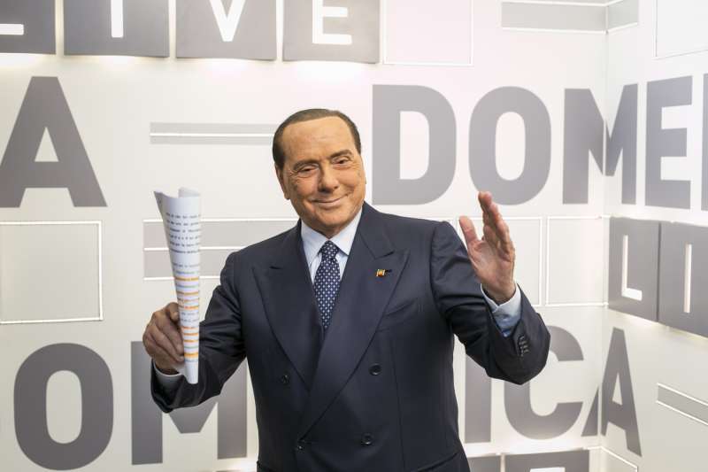 silvio berlusconi 4