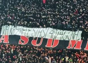 striscioni milan napoli