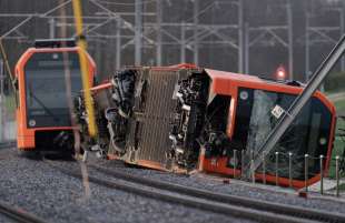 treni deragliati in svizzera per il vento 1