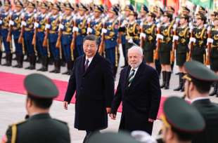 xi jinping accoglie lula a pechino 2