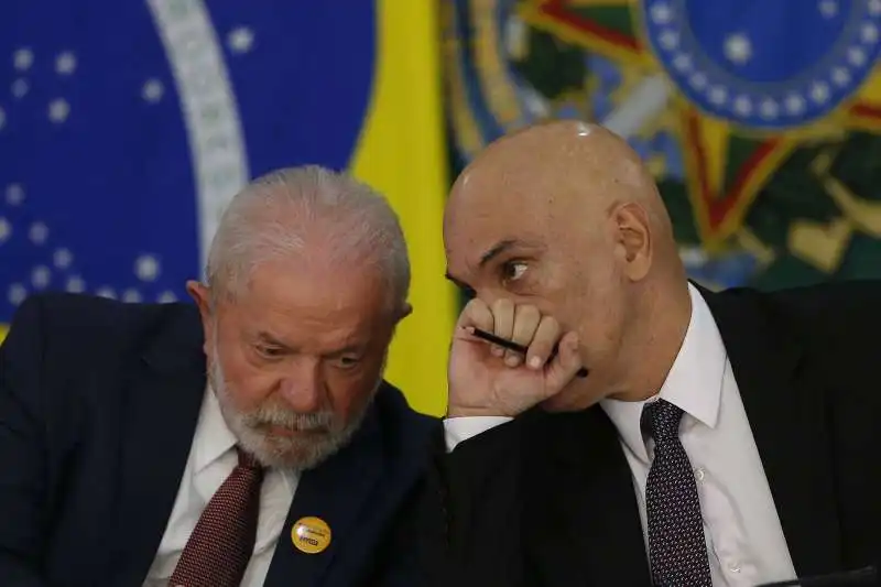 ALEXANDRE DE MORAES LULA 