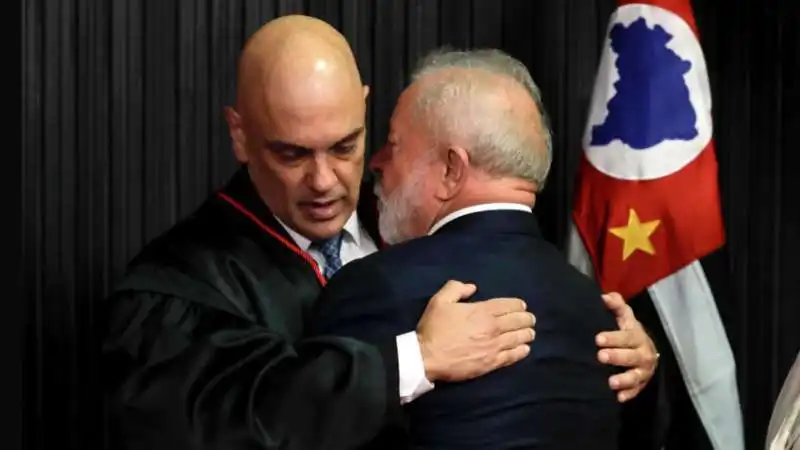 ALEXANDRE DE MORAES LULA 