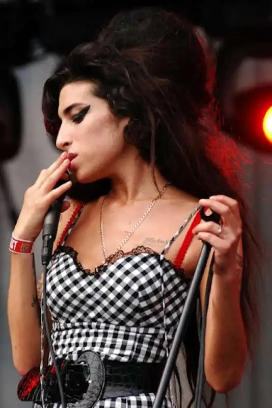 amy winehouse 5