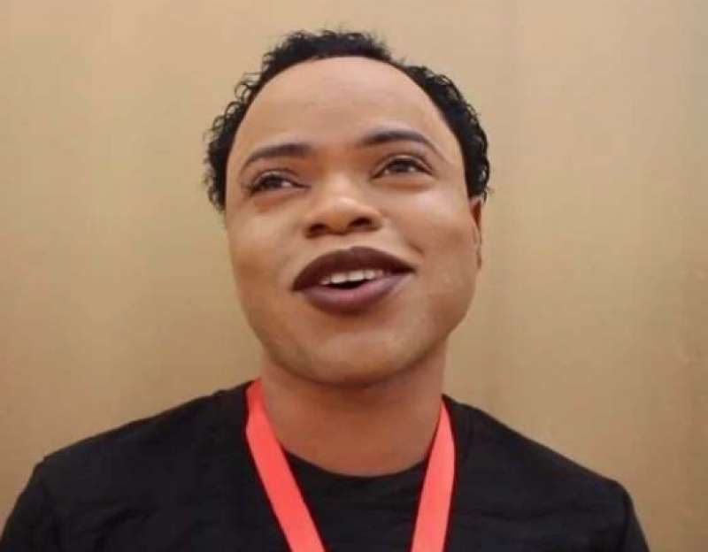 BOBRISKY - IDRIS OKUNEYE