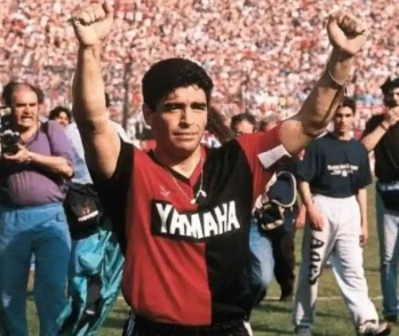 diego armando maradona newell's old boys