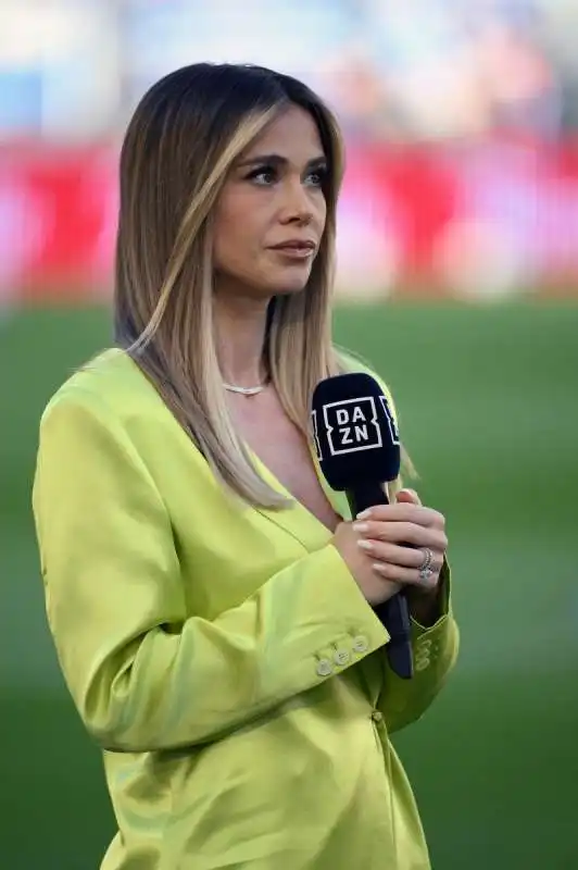 diletta  leotta foto mezzelani gmt25