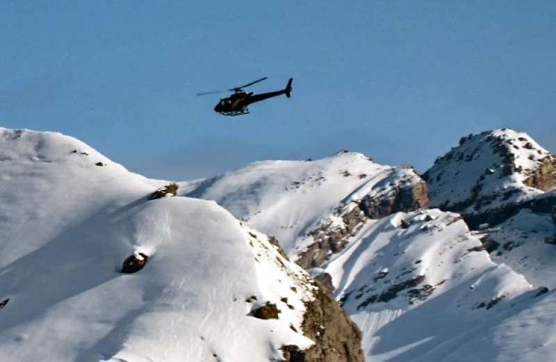 elicottero sul Petit Combin