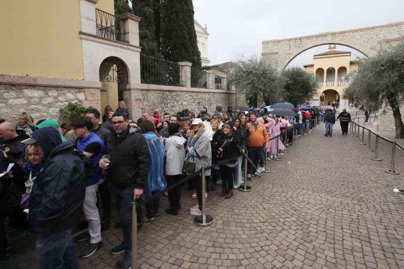 fan di vasco rossi al vittoriale 1