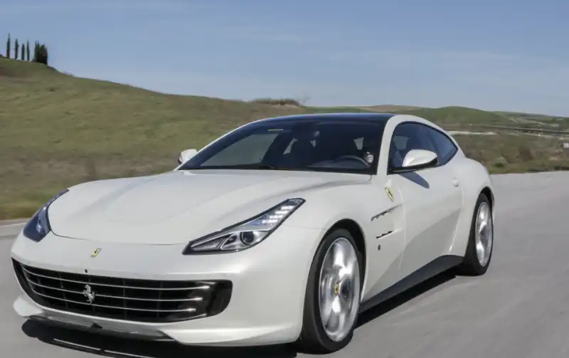 Ferrari GTC4 Lusso 