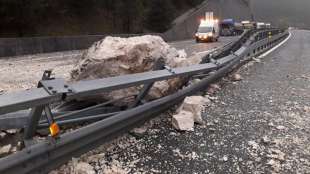 frana sull autostrada comune di amaro udine 2