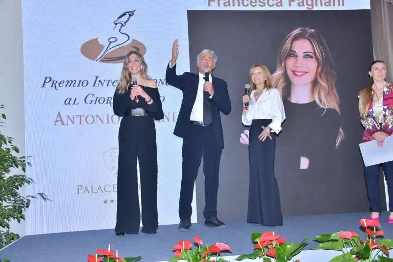 francesca fagnani   massimo giletti   paola batani