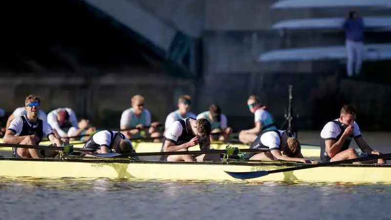 gara di canottaggio tra oxford e cambridge 2