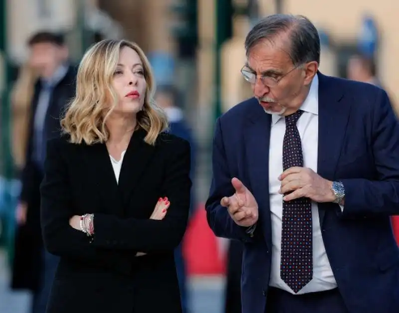 giorgia meloni   ignazio la russa  25 aprile 2024   altare della patria