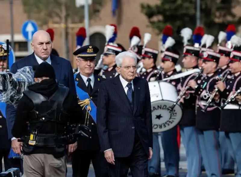 guido crosetto   sergio mattarella    25 aprile 2024   altare della patria