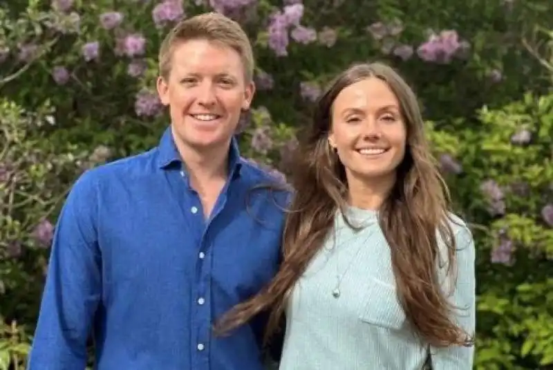 hugh grosvenor e olivia henson