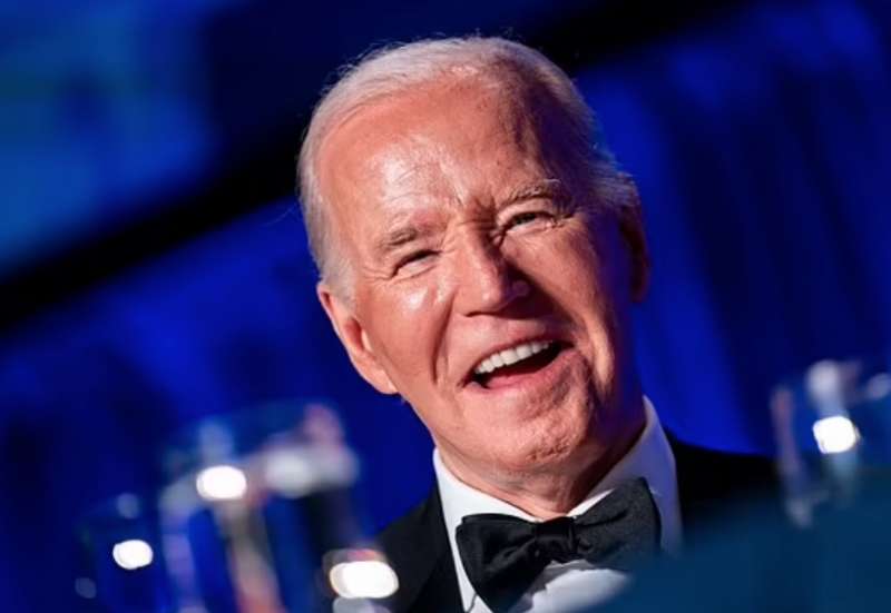 joe biden alla cena dei corrispondenti 1